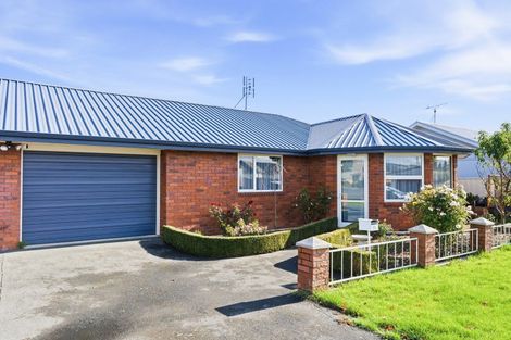 Photo of property in 6b Reid Avenue, Mosgiel, 9024