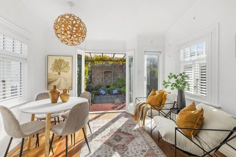 Photo of property in 109 Constable Street, Newtown, Wellington, 6021