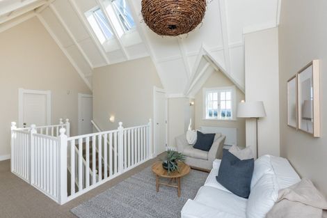Photo of property in 155 Durham Drive, Havelock North, 4130