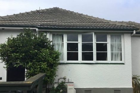 Photo of property in 11 Huia Street, Riccarton, Christchurch, 8041