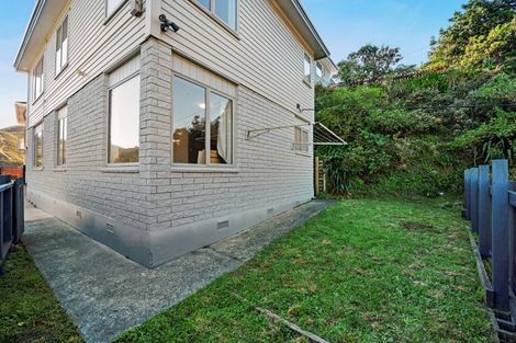 Photo of property in 116 Severn Street, Island Bay, Wellington, 6023