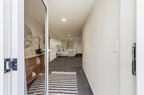 Photo of property in 1/21 Overdale Drive, Cashmere, Christchurch, 8022