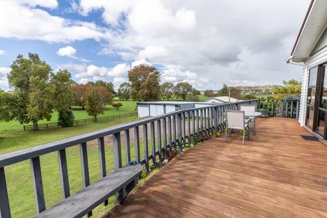 Photo of property in 294 Tuhikaramea Road, Temple View, Hamilton, 3290