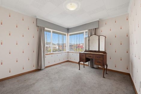 Photo of property in 132 Macandrew Road, South Dunedin, Dunedin, 9012