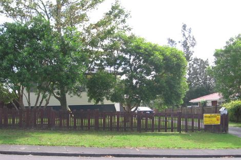 Photo of property in 17 Solar Road, Glen Eden, Auckland, 0602