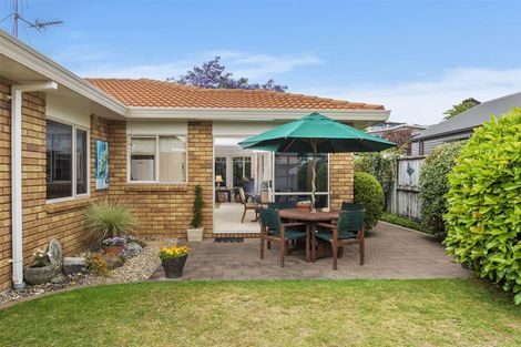 Photo of property in 56 Freyberg Street, Otumoetai, Tauranga, 3110