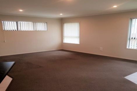 Photo of property in 19a Sandspit Road, Waiuku, 2123