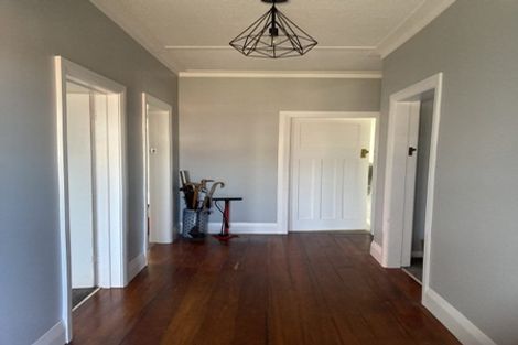 Photo of property in 15 Byron Street, Miramar, Wellington, 6022