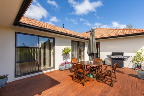 Photo of property in 177 Mazengarb Road, Paraparaumu, 5032