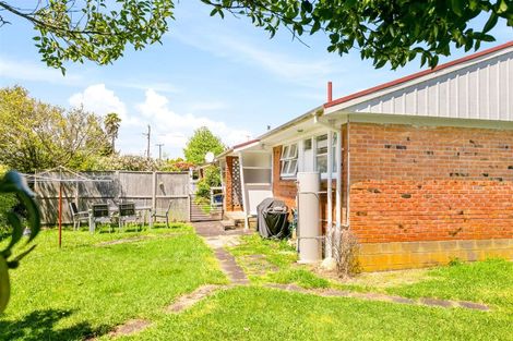 Photo of property in 4/114 Lynwood Road, New Lynn, Auckland, 0600