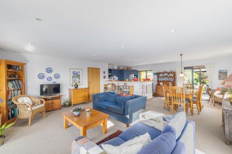 Photo of property in 17 Te Ra Crescent, Diamond Harbour, 8972