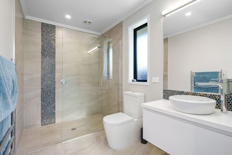 Photo of property in 33 Rose Leigh Drive, Cambridge, 3434