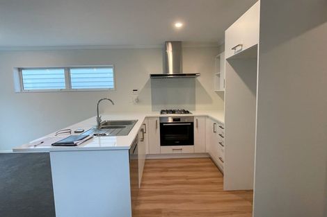 Photo of property in 25 Stockport Grove, Churton Park, Wellington, 6037