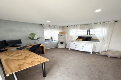 Photo of property in 40 Melgran Avenue, Papakura, 2110