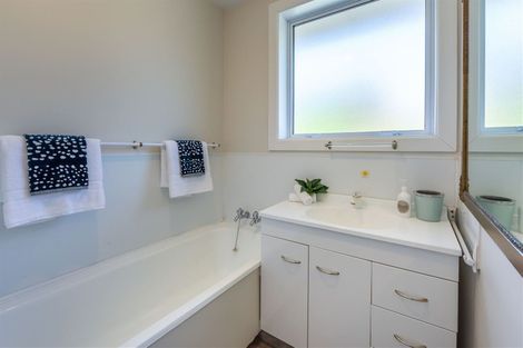 Photo of property in 7 Belleview Terrace, Mount Pleasant, Christchurch, 8081
