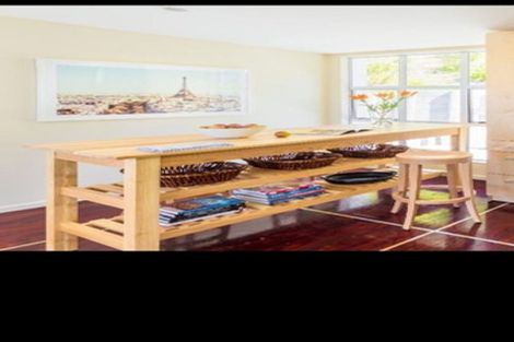 Photo of property in 306u2 Evans Bay Parade, Hataitai, Wellington, 6021