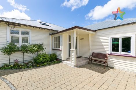 Photo of property in 43 Ponsonby Road, Karori, Wellington, 6012