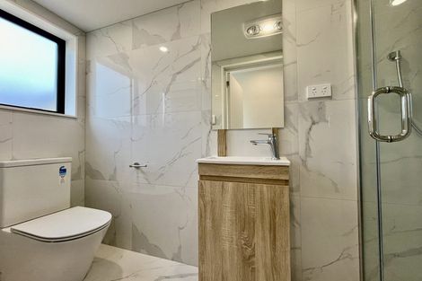 Photo of property in 523f Pakuranga Road, Howick, Auckland, 2010