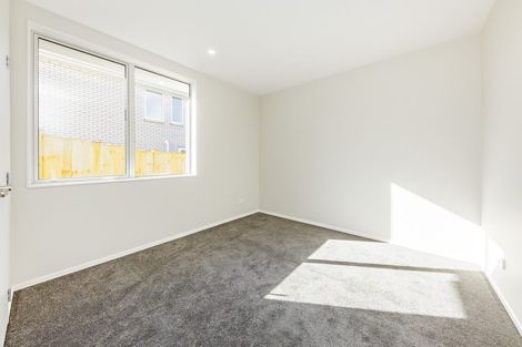 Photo of property in 43 Koroheke Road, Takanini, 2110