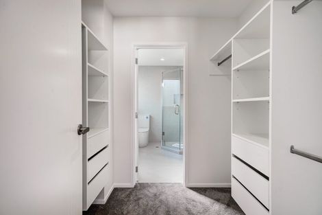 Photo of property in 21c Crosby Road, West Harbour, Auckland, 0618