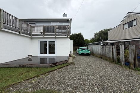 Photo of property in 2/38 Tramway Road, Beach Haven, Auckland, 0626
