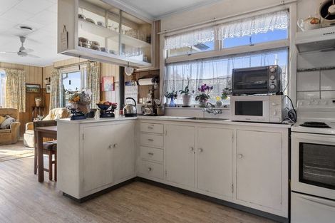 Photo of property in 25 Geddis Street, Rangiora, 7400