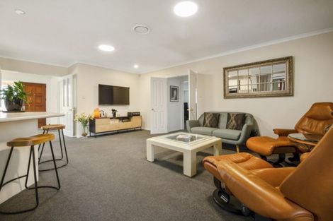 Photo of property in 34 Longford Park Drive, Takanini, 2112