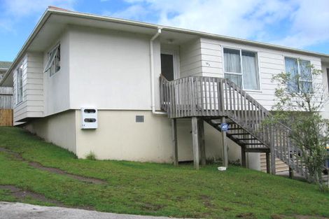 Photo of property in 2/53 Sungrove Rise, Sunnyvale, Auckland, 0612