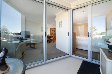Photo of property in 305/332 Maunganui Road, Mount Maunganui, 3116