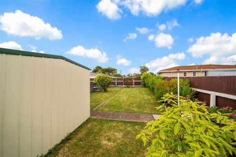 Photo of property in 22 Mcguire Street, Hawera, 4610