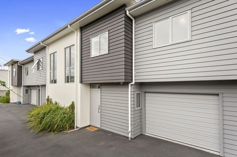 Photo of property in 144u2 Old Farm Road, Hamilton East, Hamilton, 3216