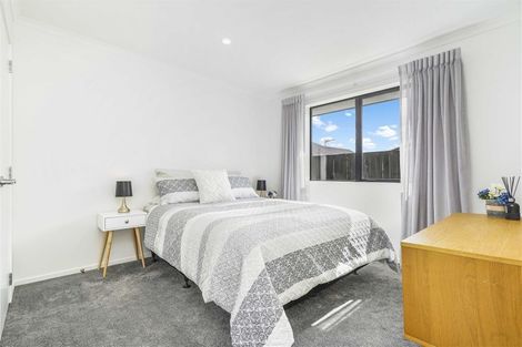 Photo of property in 35 Batten Drive, Flagstaff, Hamilton, 3210