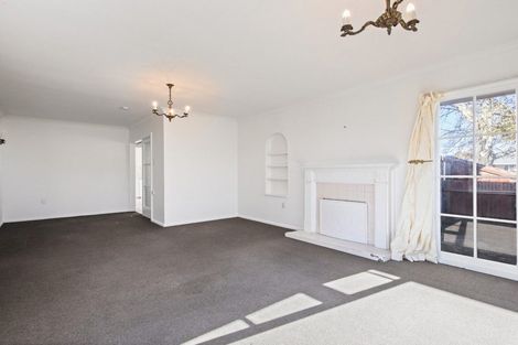 Photo of property in 170 Waimairi Road, Ilam, Christchurch, 8041