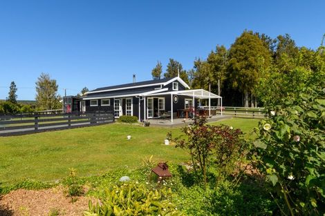 Photo of property in 11 Sarona Park Drive, Omanawa, Tauranga, 3171