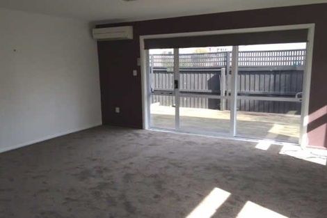 Photo of property in 1/84 Holly Road, St Albans, Christchurch, 8014