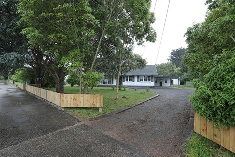 Photo of property in 51 Station Road, Marton, 4710