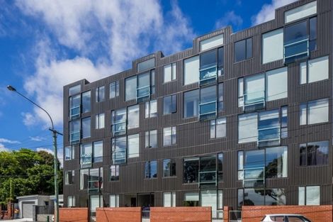 Photo of property in Nouvo Apartments, 21u4i Rugby Street, Mount Cook, Wellington, 6021