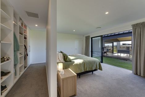 Photo of property in 18 Marjon Drive, Wanaka, 9305