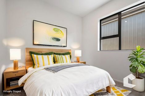 Photo of property in 32 Paretao Street, Massey, 0614