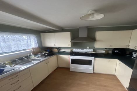 Photo of property in 2/160 Porchester Road, Papakura, 2110