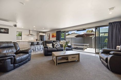 Photo of property in 2 Preston Drive, Arrowtown, 9302