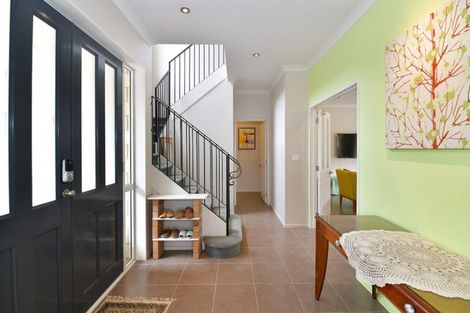 Photo of property in 1034 Peak Road, Helensville, 0875