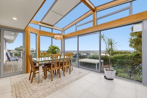 Photo of property in 31 Janice Place, Mount Pleasant, Christchurch, 8081