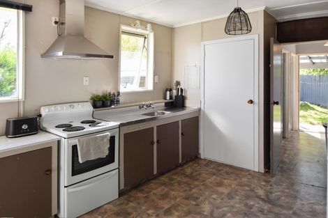 Photo of property in 39 Pukaki Place, Twizel, 7901