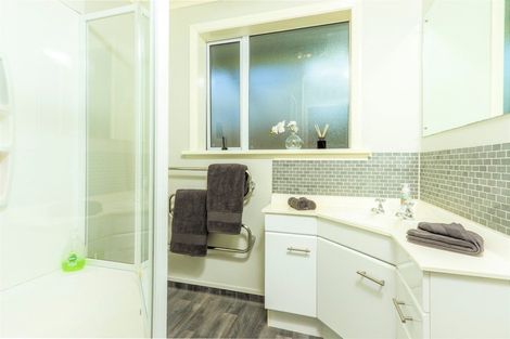 Photo of property in 12 Kauri Street, Stoke, Nelson, 7011