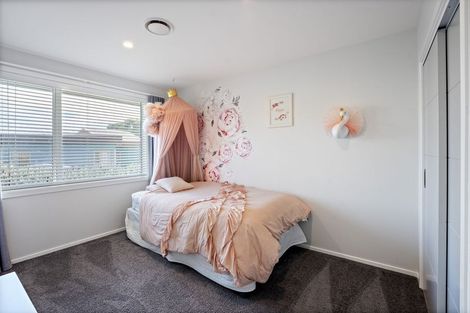 Photo of property in 3 Barbaras Way, Waikanae Beach, Waikanae, 5036