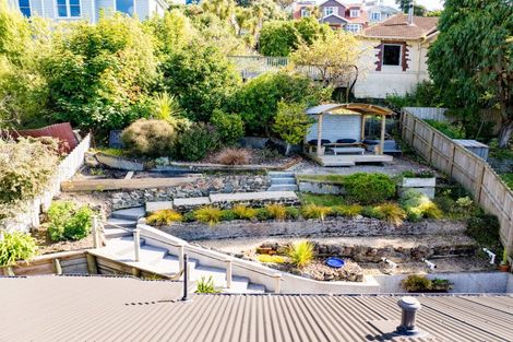 Photo of property in 16 Motu Street, Saint Clair, Dunedin, 9012