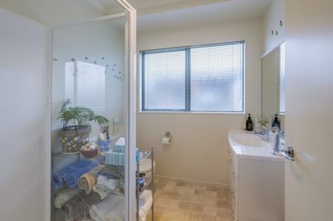 Photo of property in Rangeview Villas, 10/9 Fuller Close, Levin, 5510