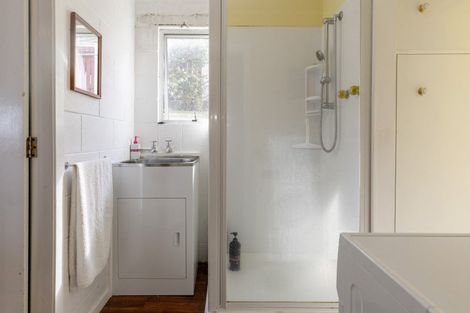 Photo of property in 2/25 Golders Place, Richmond Heights, Taupo, 3330