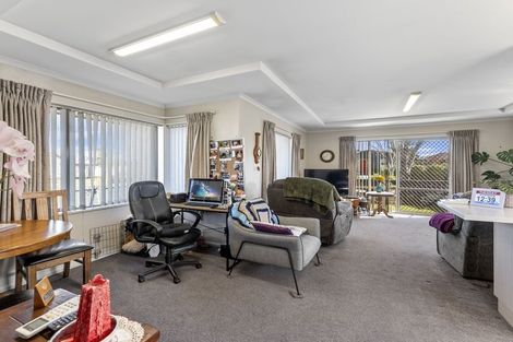 Photo of property in 23 Bayliss Close, Northwood, Christchurch, 8051